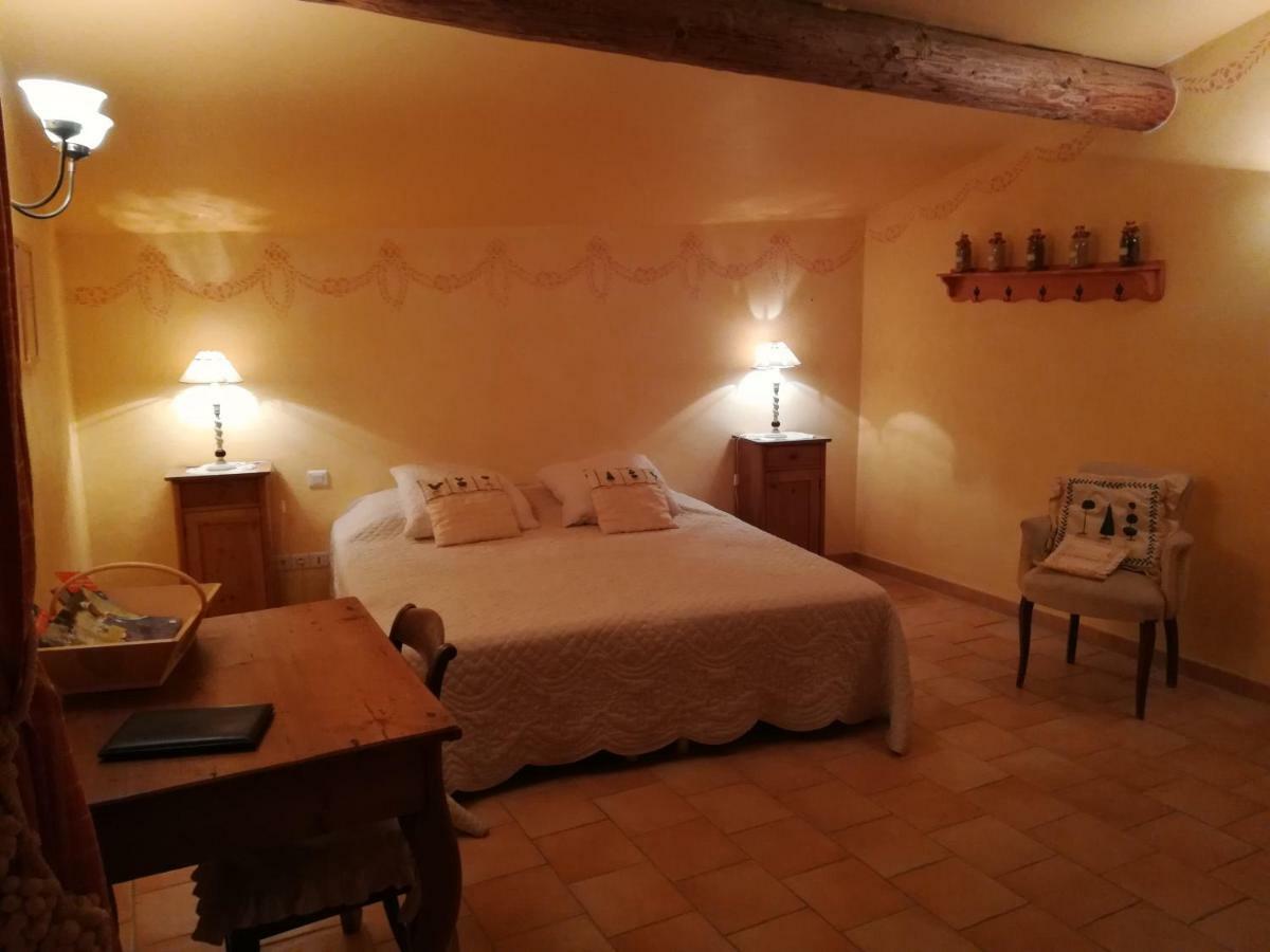 Lagnes La Capucine Bed & Breakfast エクステリア 写真